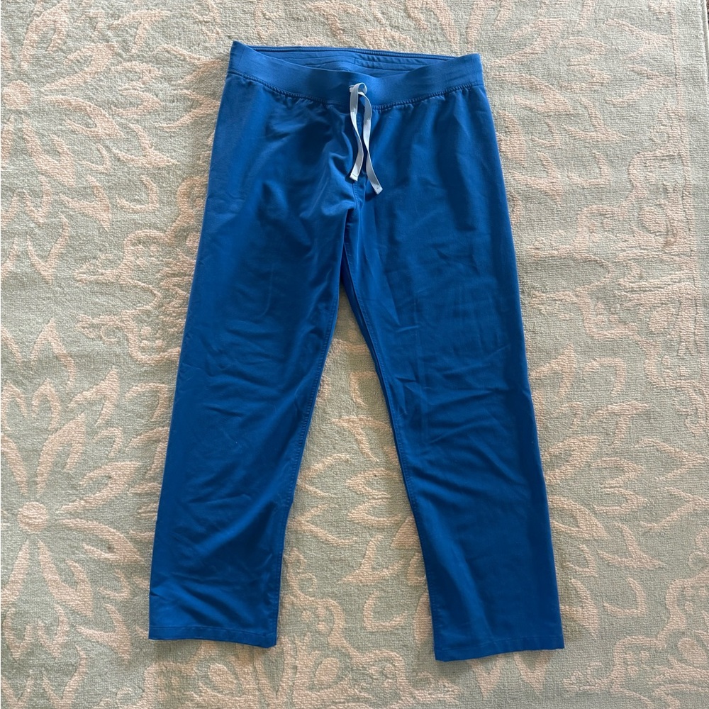 FIGS women’s basic Livingston scrub pants L